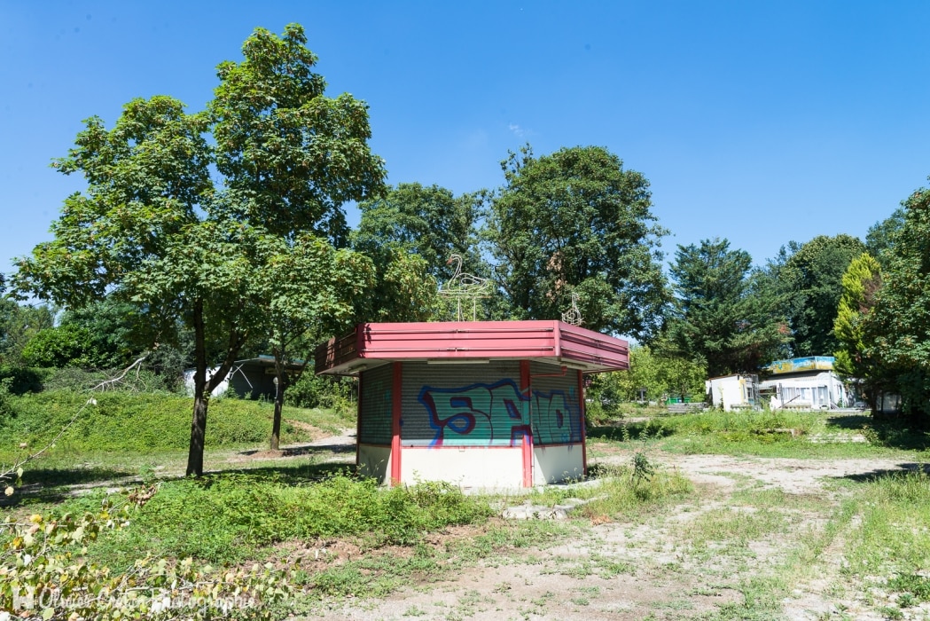 Parc d'attraction de la grenouille - Cygnokiosque