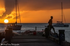 Guadeloupe - Vieux Habitants - Pêcheurs au coucher de soleil à l\'anse à la Barque
